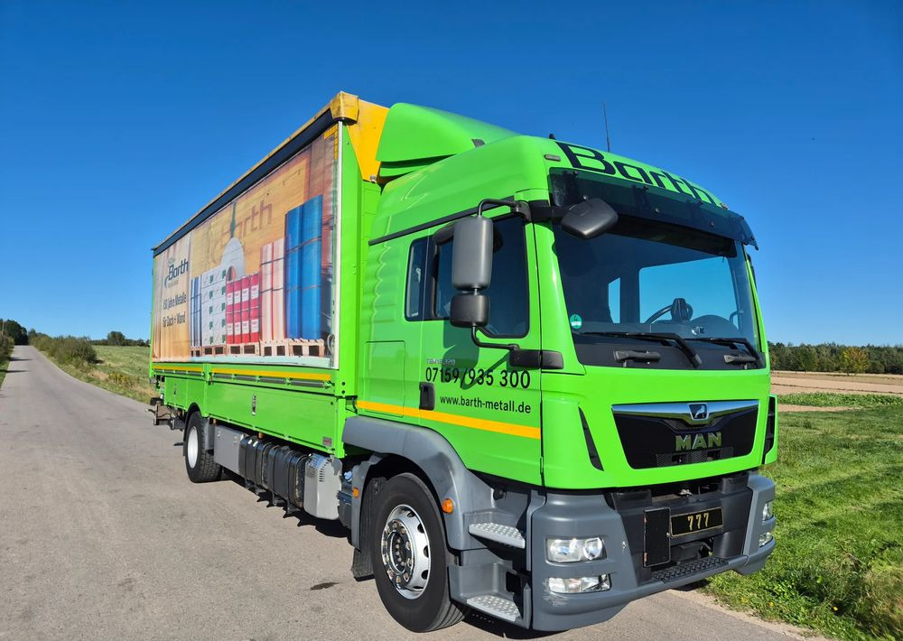 MAN Tgm 18.320 FULL SERWIS UNIKAT TOP ORYGINALNY PRZEBIEG z Niemiec AUTOMAT WINDA ACC Pirelli klima postojowa 18.250 18.290 15.250 15.290 15.320 - Samochód ciężarowy plandeka: zdjęcie 1 MAN Tgm 18.320 FULL SERWIS UNIKAT TOP ORYGINALNY PRZEBIEG z Niemiec AUTOMAT WINDA ACC Pirelli klima postojowa 18.250 18.290 15.250 15.290 15.320 - Samochód ciężarowy plandeka: zdjęcie 1