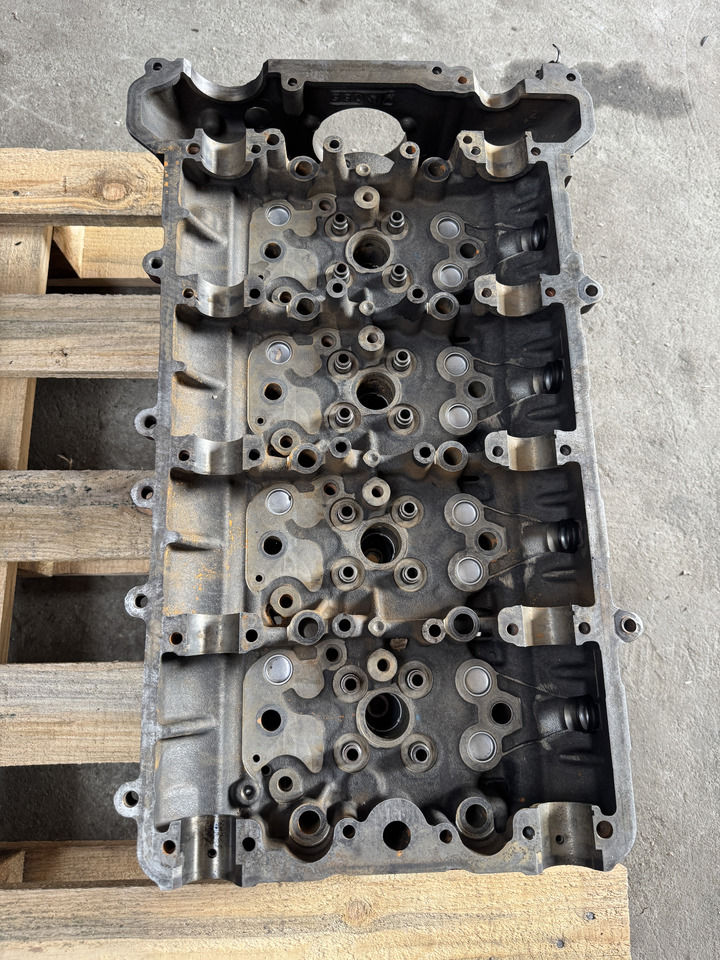 Mercedes Atego III - Głowica cylindra do Samochodów ciężarowych: zdjęcie 2 Mercedes Atego III - Głowica cylindra do Samochodów ciężarowych: zdjęcie 2