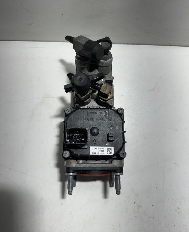 Mercedes-Benz ATEGO ANTOS AROCS A0044313406 - Zawór hamulcowy do Samochodów ciężarowych: zdjęcie 1 Mercedes-Benz ATEGO ANTOS AROCS A0044313406 - Zawór hamulcowy do Samochodów ciężarowych: zdjęcie 1