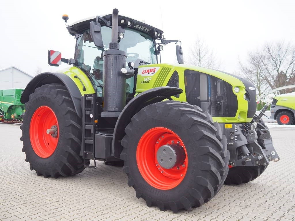 Claas Axion 920 CMATIC, GPS, CEMIS 1200, PTO - Ciągnik rolniczy: zdjęcie 4 Claas Axion 920 CMATIC, GPS, CEMIS 1200, PTO - Ciągnik rolniczy: zdjęcie 4