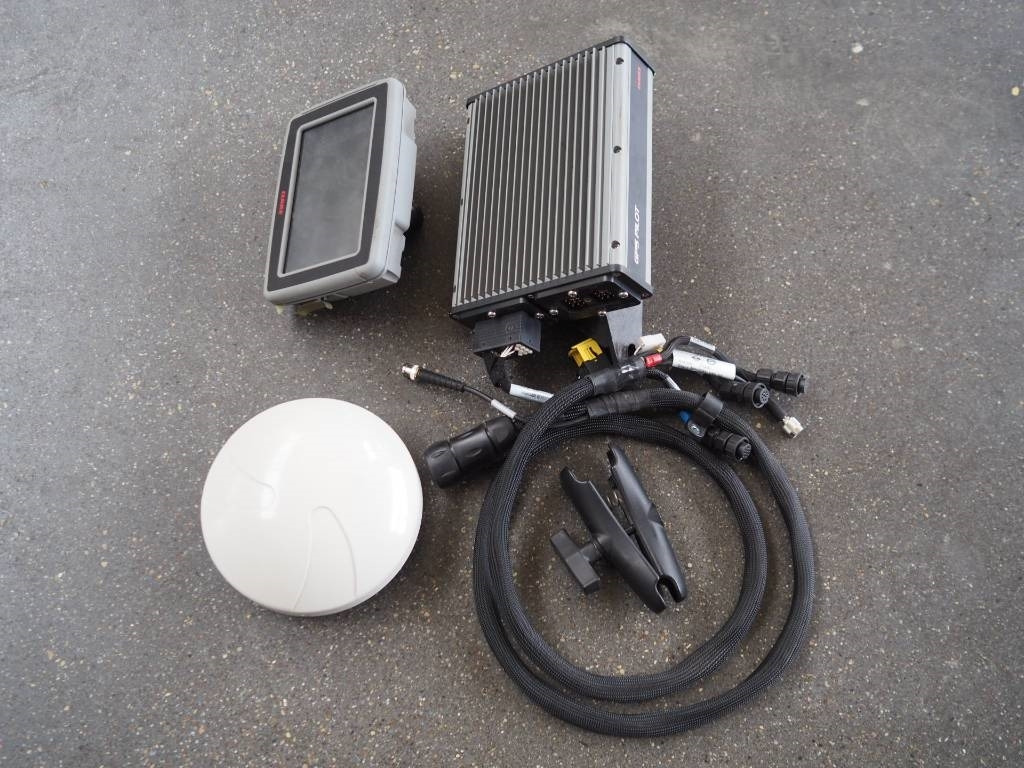 Claas - GPS S7, RTK NET - Układ elektryczny do Maszyn rolniczych: zdjęcie 2 Claas - GPS S7, RTK NET - Układ elektryczny do Maszyn rolniczych: zdjęcie 2