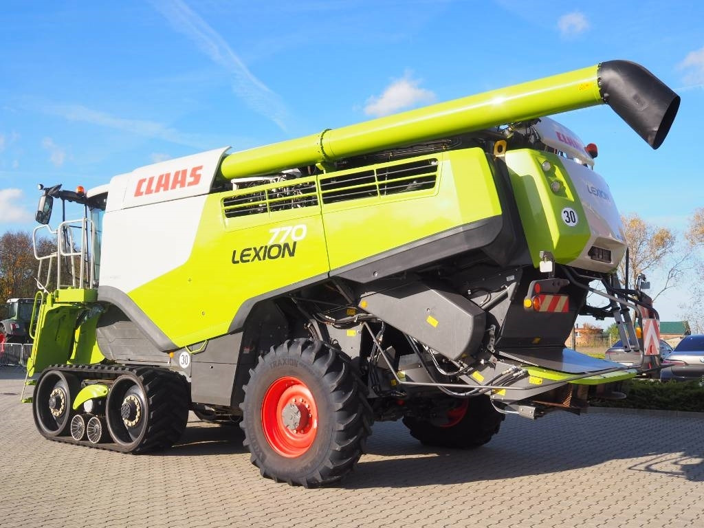 Claas Lexion 770TT 4x4 + V1200 - Kombajn zbożowy: zdjęcie 2 Claas Lexion 770TT 4x4 + V1200 - Kombajn zbożowy: zdjęcie 2
