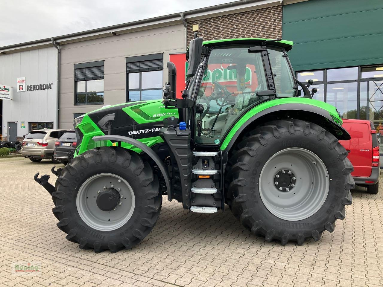 Deutz 6160.4 TTV - Ciągnik rolniczy: zdjęcie 2 Deutz 6160.4 TTV - Ciągnik rolniczy: zdjęcie 2