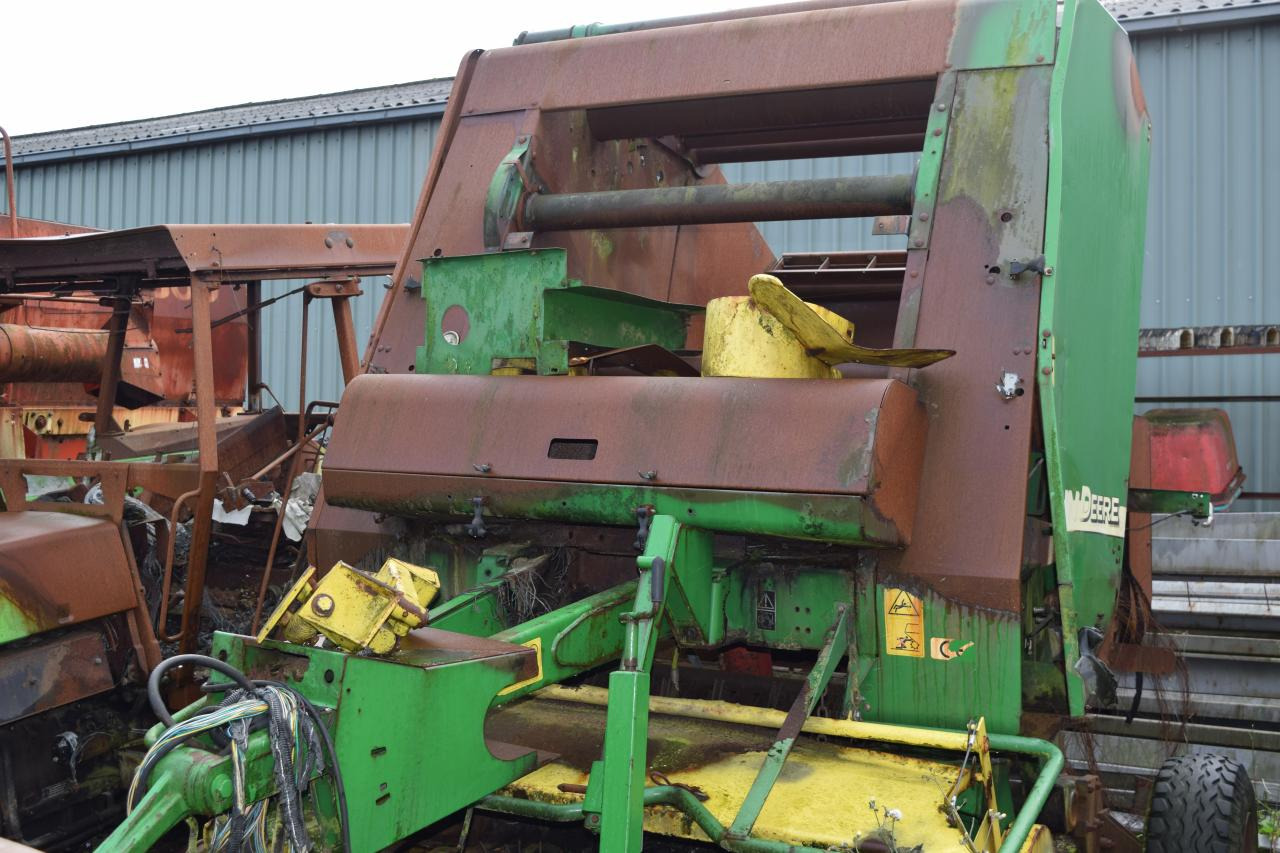 John Deere 550 * zur Teileverwertung* - Prasa rolująca: zdjęcie 2 John Deere 550 * zur Teileverwertung* - Prasa rolująca: zdjęcie 2