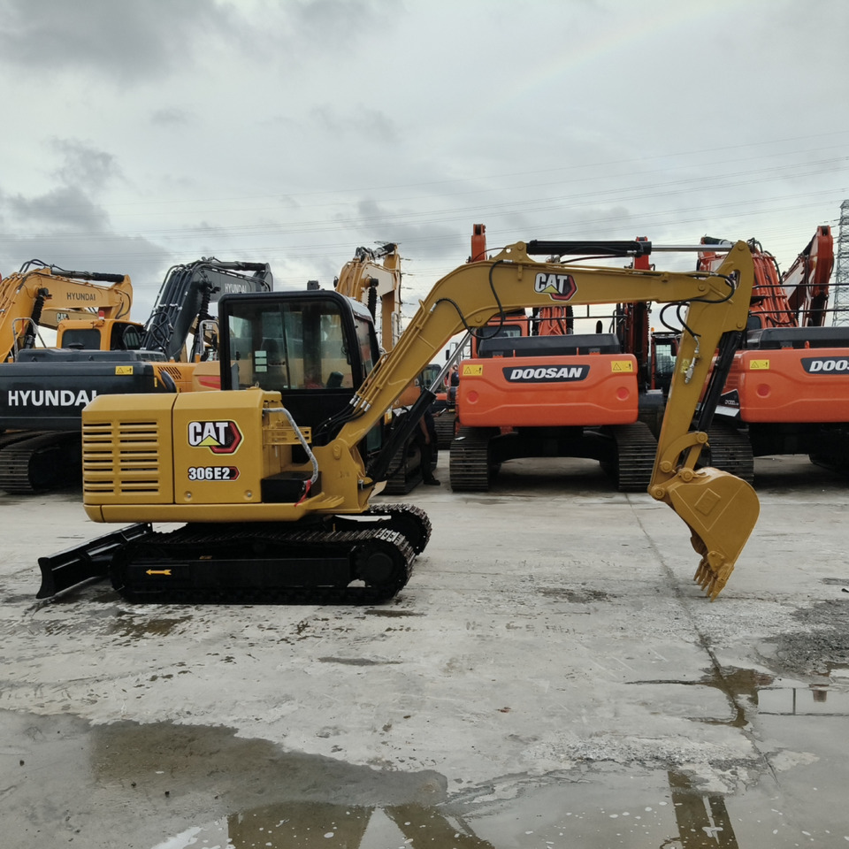 CAT 306E - Minikoparka: zdjęcie 1 CAT 306E - Minikoparka: zdjęcie 1