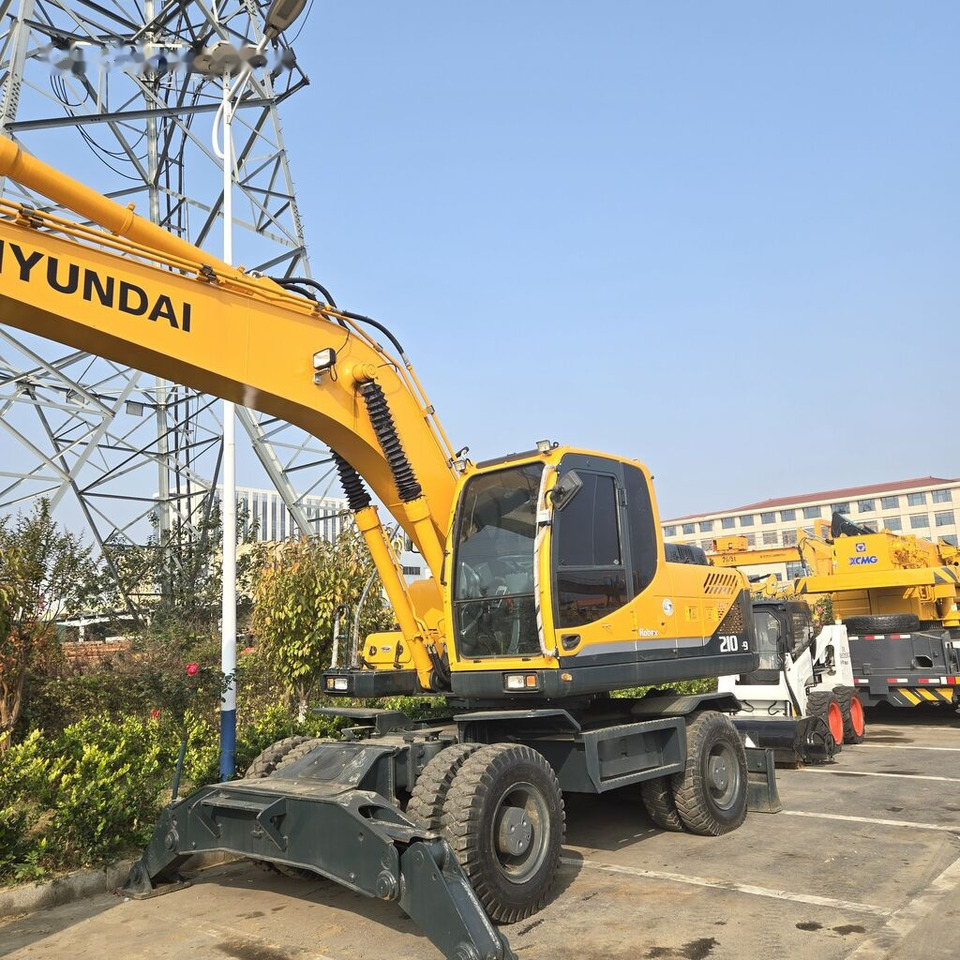 Hyundai R210W-9 Hyundai R210W-9: zdjęcie 7