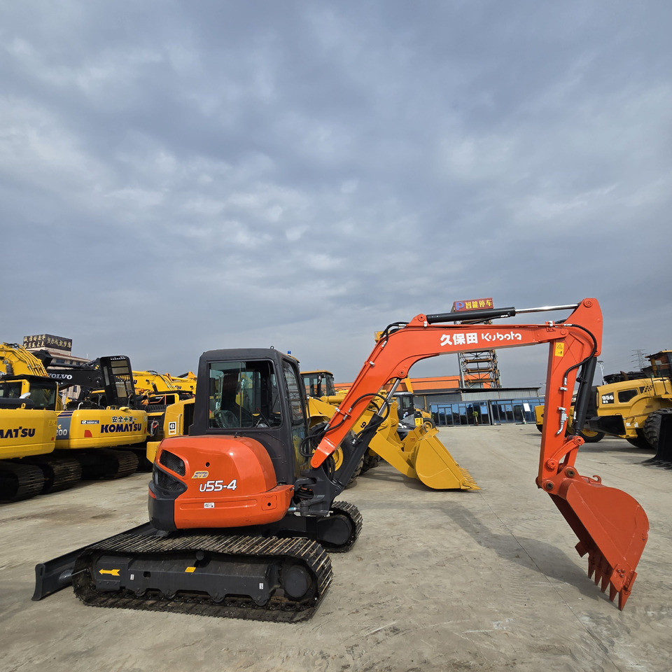 Kubota U55 - Minikoparka: zdjęcie 1 Kubota U55 - Minikoparka: zdjęcie 1