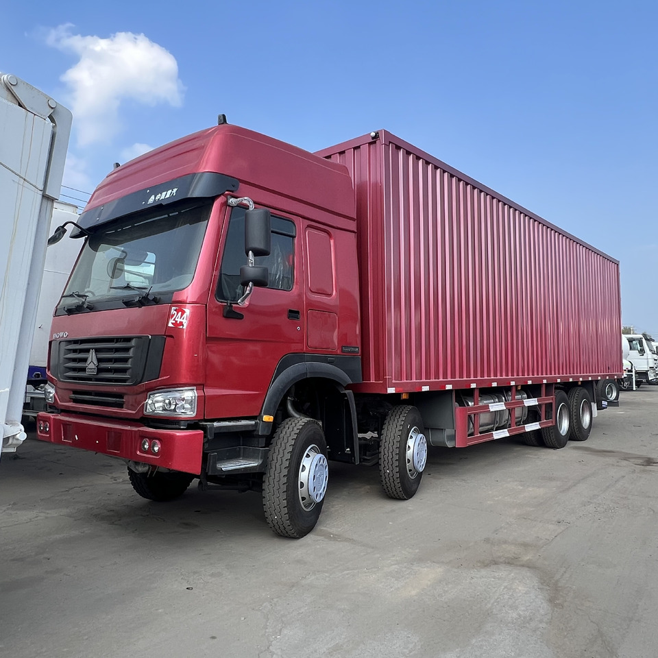SINOTRUK HOWO - Samochód ciężarowy furgon: zdjęcie 1 SINOTRUK HOWO - Samochód ciężarowy furgon: zdjęcie 1