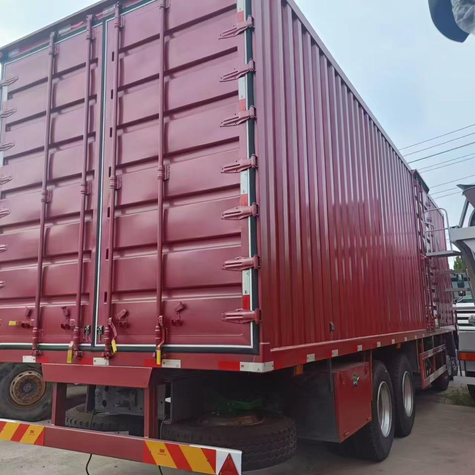 SINOTRUK HOWO - Samochód ciężarowy furgon: zdjęcie 5 SINOTRUK HOWO - Samochód ciężarowy furgon: zdjęcie 5