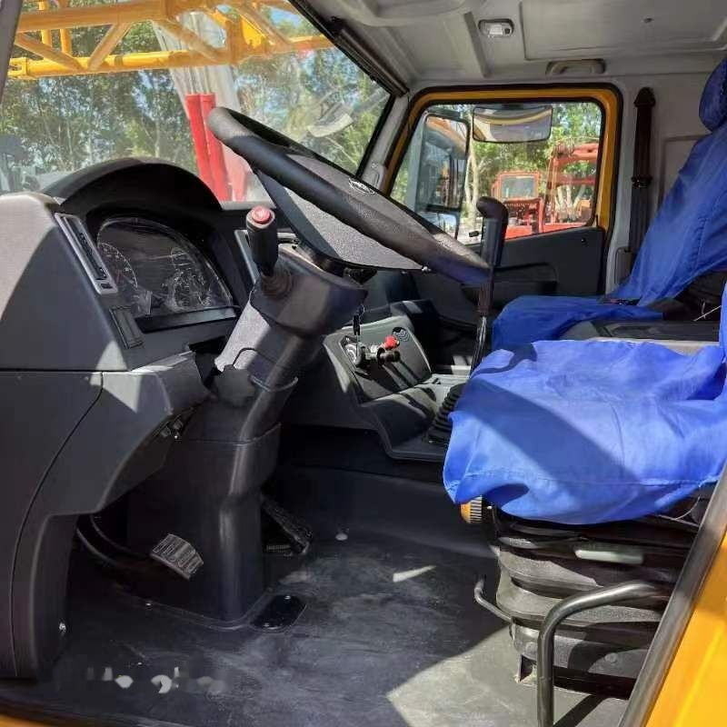 XCMG XCT25 - Dźwig samojezdny: zdjęcie 2 XCMG XCT25 - Dźwig samojezdny: zdjęcie 2