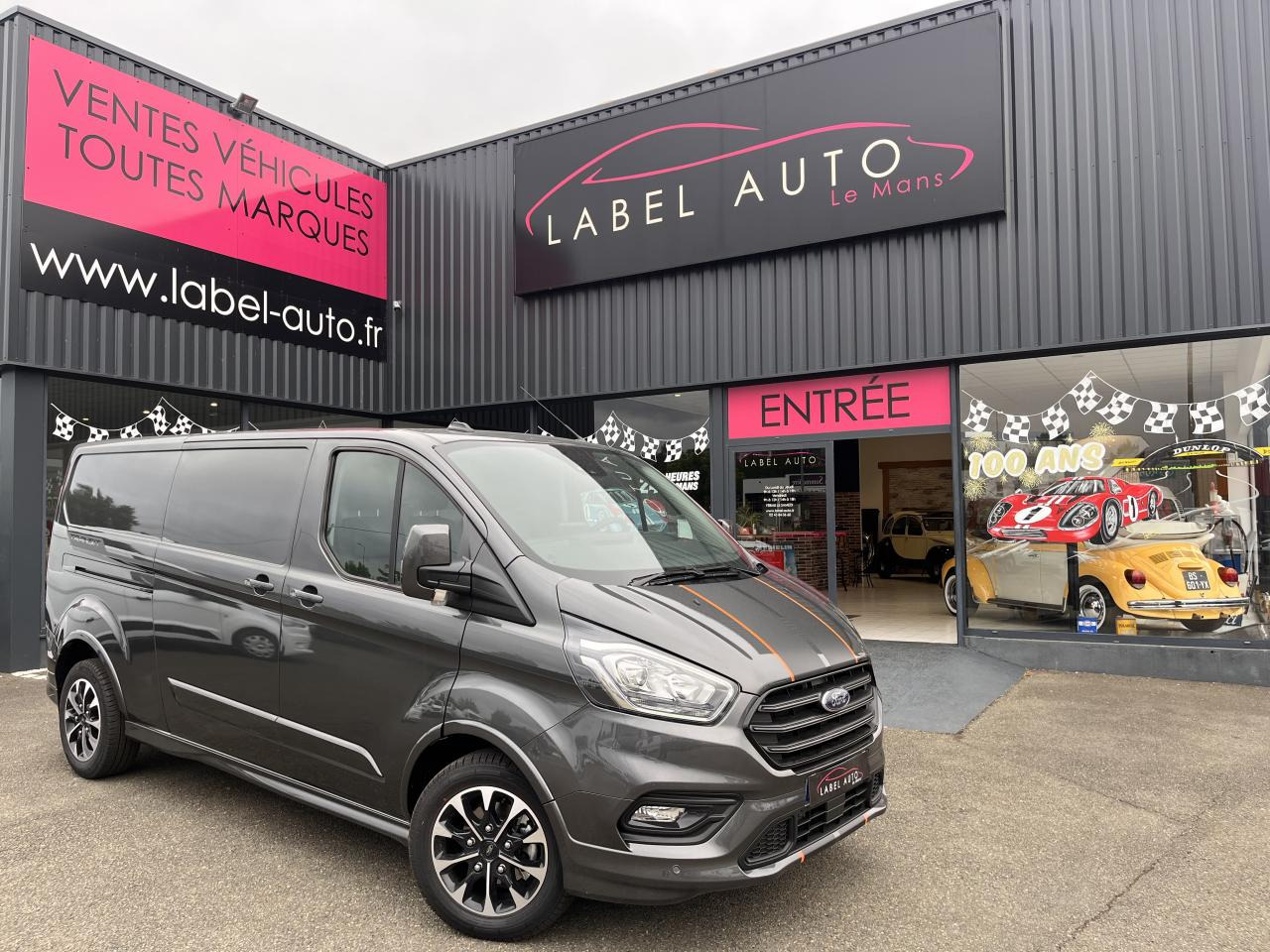 FORD Transit Custom 2.0 TDCi - 170 - BVA S&S TRANSIT CUSTOM FOURGON Fourgon 290 L1H1 Sport PHASE 2 - Furgon: zdjęcie 1 FORD Transit Custom 2.0 TDCi - 170 - BVA S&S TRANSIT CUSTOM FOURGON Fourgon 290 L1H1 Sport PHASE 2 - Furgon: zdjęcie 1
