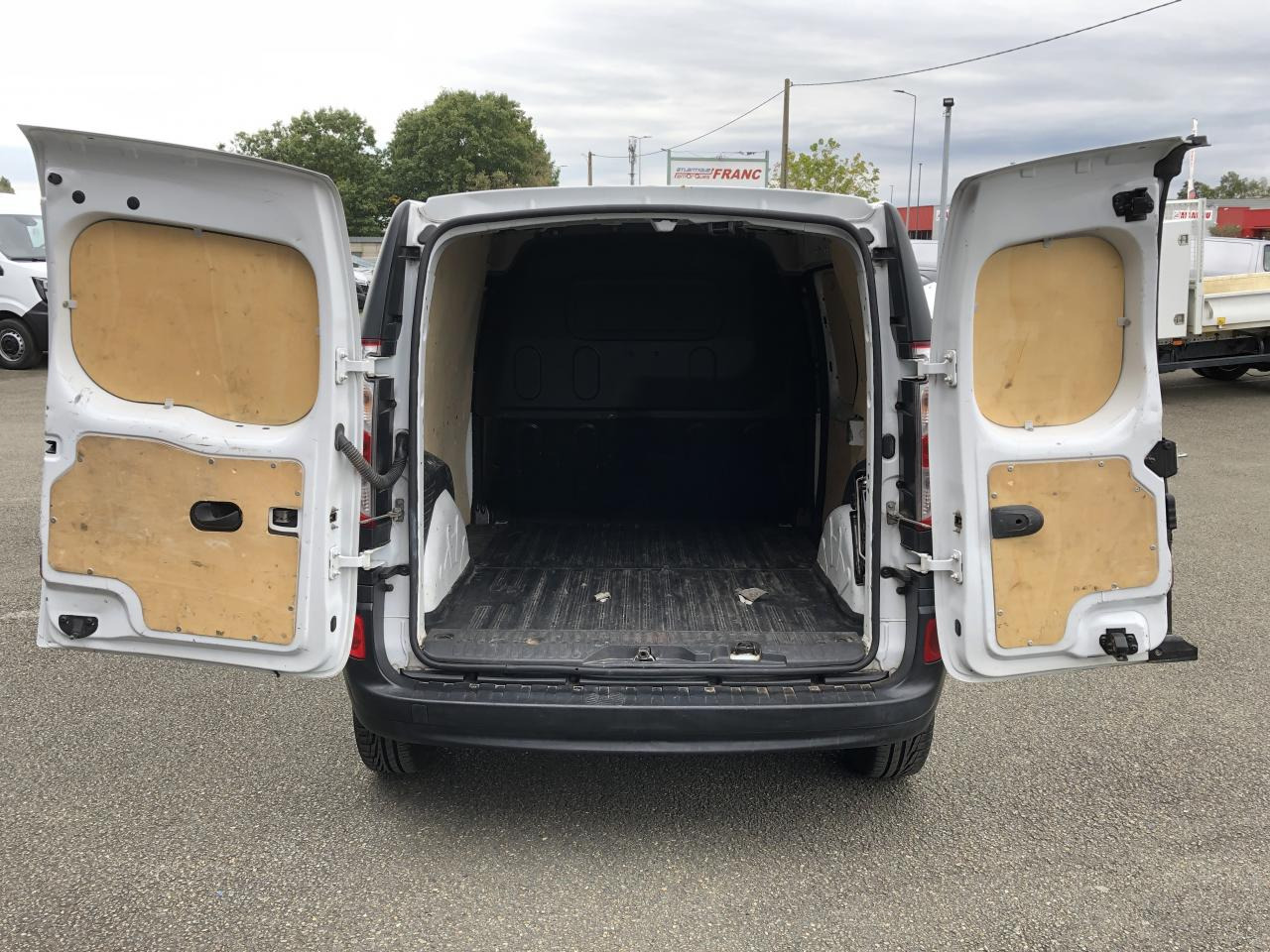 RENAULT KANGOO 1.5 DCI 80CH CONFORT - Furgon: zdjęcie 3 RENAULT KANGOO 1.5 DCI 80CH CONFORT - Furgon: zdjęcie 3