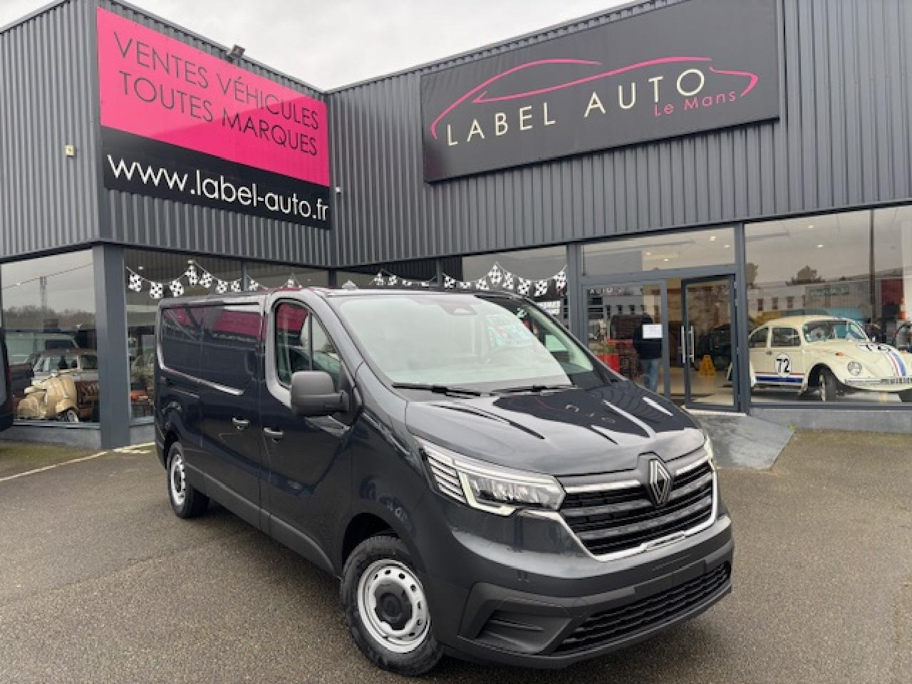 RENAULT Trafic L2H1 3000 Kg 2.0 Blue dCi - 150 2024 III FOURGON Fourgon Advance L2H1 PHASE 3 - Furgon: zdjęcie 1 RENAULT Trafic L2H1 3000 Kg 2.0 Blue dCi - 150 2024 III FOURGON Fourgon Advance L2H1 PHASE 3 - Furgon: zdjęcie 1