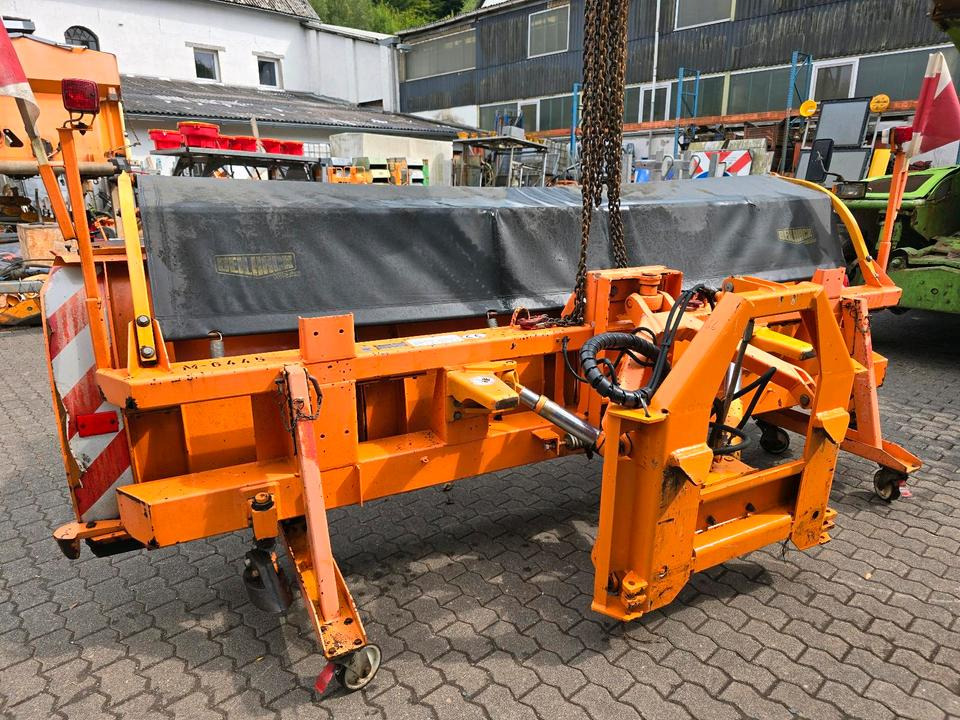 Beilhack PV 34-4 Schneepflug Schneeschild Scheeschieber Winterdienst Unimog U400 300 290 500 427 530 423 318 323 LKW Fendt - Pług do śniegu: zdjęcie 5 Beilhack PV 34-4 Schneepflug Schneeschild Scheeschieber Winterdienst Unimog U400 300 290 500 427 530 423 318 323 LKW Fendt - Pług do śniegu: zdjęcie 5