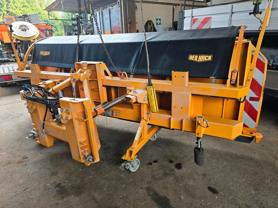 Beilhack Schneepflug PVF 34-4 Schneeschieber Schneeschild Schmidt für Unimog 405/10 405/12 UGN UGE LKW Winterdienst - Pług do śniegu: zdjęcie 3 Beilhack Schneepflug PVF 34-4 Schneeschieber Schneeschild Schmidt für Unimog 405/10 405/12 UGN UGE LKW Winterdienst - Pług do śniegu: zdjęcie 3