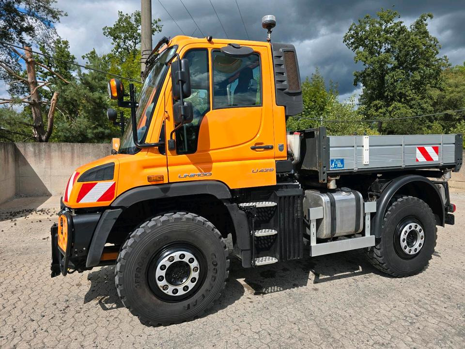 Unimog U429 NKS-F-UGE-42 Mercedes-Benz 405/10 405/12 UGE Mercedes-Benz U 318 323 327 423 427 429 430 EasyDrive Variopilot Mulag MKM 700 Böschungsmäher Böschungsmulcher Bucher Salzstreuer - Komunalne/ Specjalistyczne: zdjęcie 2 Unimog U429 NKS-F-UGE-42 Mercedes-Benz 405/10 405/12 UGE Mercedes-Benz U 318 323 327 423 427 429 430 EasyDrive Variopilot Mulag MKM 700 Böschungsmäher Böschungsmulcher Bucher Salzstreuer - Komunalne/ Specjalistyczne: zdjęcie 2