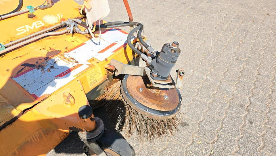 Sobernheimer FKM 2.0 Kehrmaschine Straßenkehrmaschine Frontkehrmaschine Kehrbesen für Radlader Unimog Traktor - Szczotka: zdjęcie 5 Sobernheimer FKM 2.0 Kehrmaschine Straßenkehrmaschine Frontkehrmaschine Kehrbesen für Radlader Unimog Traktor - Szczotka: zdjęcie 5