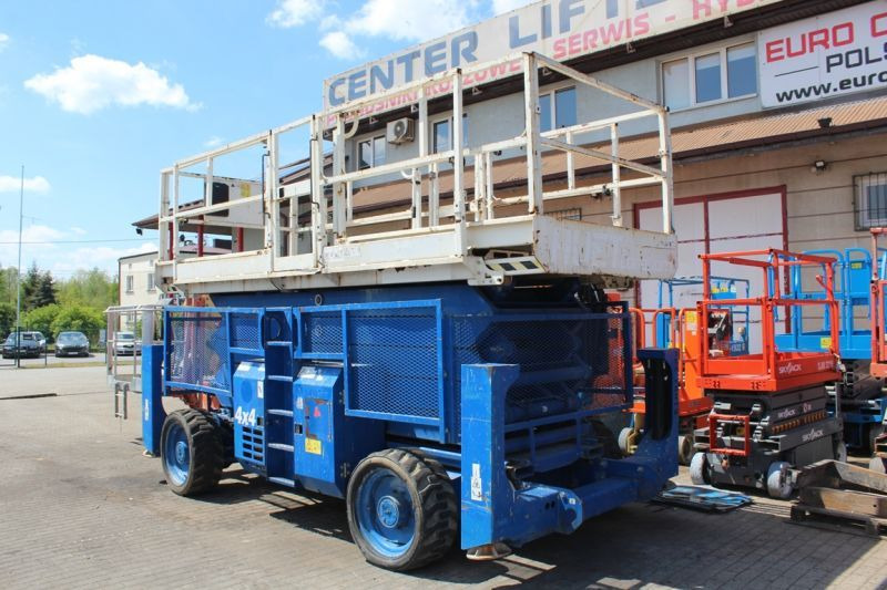 Podnośnik nożycowy 4x4 spalinowy 18 m Genie GS 5390 RT - Podnośnik nożycowy: zdjęcie 2 Podnośnik nożycowy 4x4 spalinowy 18 m Genie GS 5390 RT - Podnośnik nożycowy: zdjęcie 2