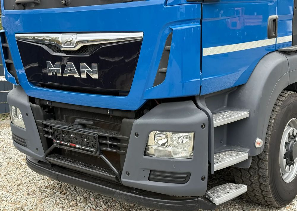 MAN * MAN 18.440 TGS * 4x4 * HDS Fassi F215 * Sprowadzony * 95 000 KM ! * Stan Jak Nowy - Samochód ciężarowy skrzyniowy/ Platforma, Samochod ciężarowy z HDS: zdjęcie 3 MAN * MAN 18.440 TGS * 4x4 * HDS Fassi F215 * Sprowadzony * 95 000 KM ! * Stan Jak Nowy - Samochód ciężarowy skrzyniowy/ Platforma, Samochod ciężarowy z HDS: zdjęcie 3