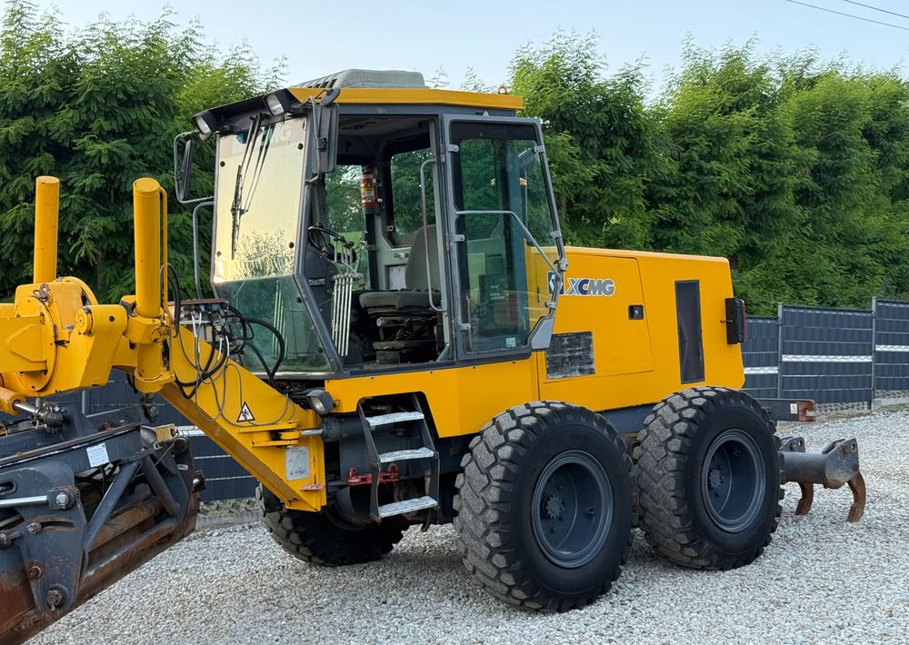 XCMG * Równiarka XCMG GR 215 * Maszyna Drogowa * - Walec: zdjęcie 4 XCMG * Równiarka XCMG GR 215 * Maszyna Drogowa * - Walec: zdjęcie 4