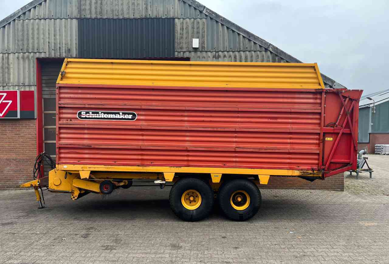 Schuitemaker Rapide 100S Opraapwagen, ladewagen, weidebouwmachines - Przyczepa samozbierająca: zdjęcie 2 Schuitemaker Rapide 100S Opraapwagen, ladewagen, weidebouwmachines - Przyczepa samozbierająca: zdjęcie 2