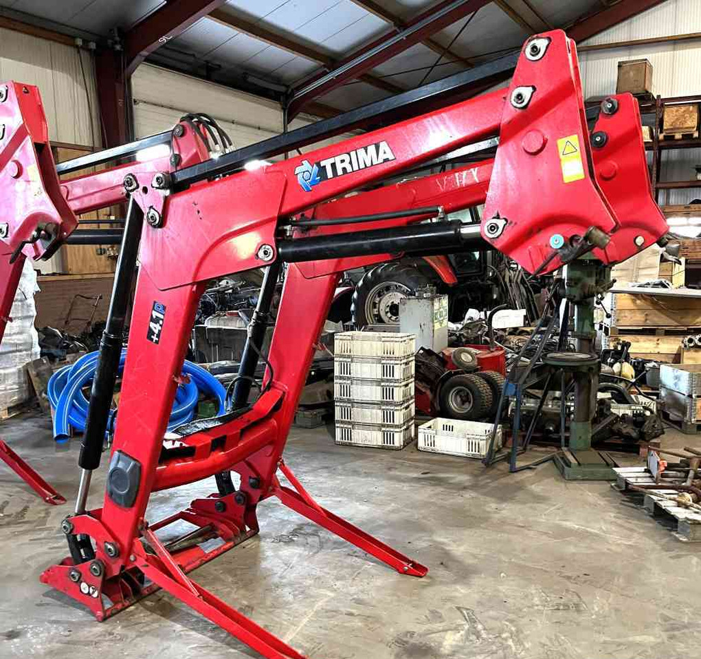 Trima +4.1P voorlader loader Alo Quicke Tractoren. - Ładowacz czołowy do traktora: zdjęcie 1 Trima +4.1P voorlader loader Alo Quicke Tractoren. - Ładowacz czołowy do traktora: zdjęcie 1