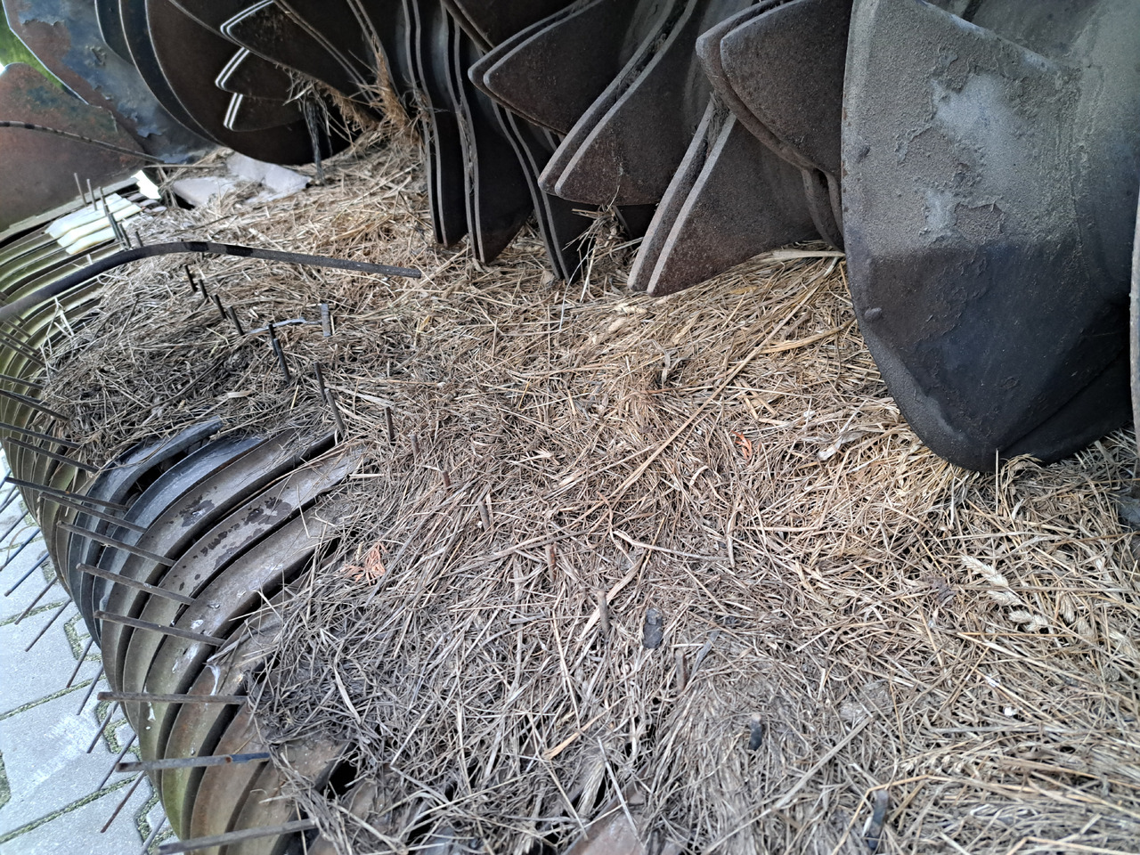 Deutz fahr MP235 - Prasa rolująca: zdjęcie 4 Deutz fahr MP235 - Prasa rolująca: zdjęcie 4