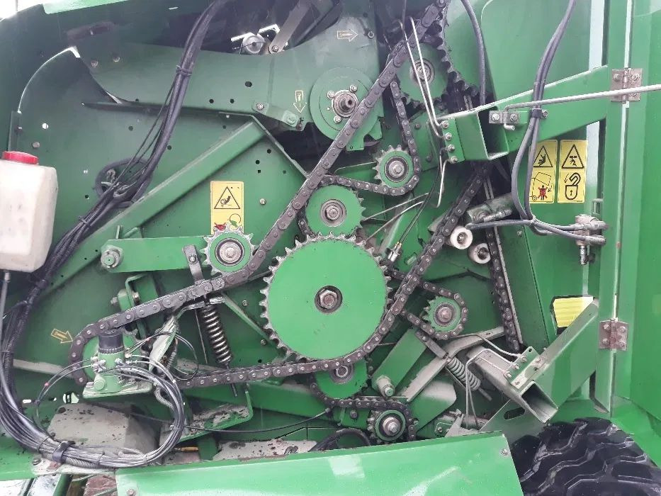 JOHN DEERE 644/2011r 578 PREMIUM opuszczana podloga cover edge - Prasa rolująca: zdjęcie 3 JOHN DEERE 644/2011r 578 PREMIUM opuszczana podloga cover edge - Prasa rolująca: zdjęcie 3