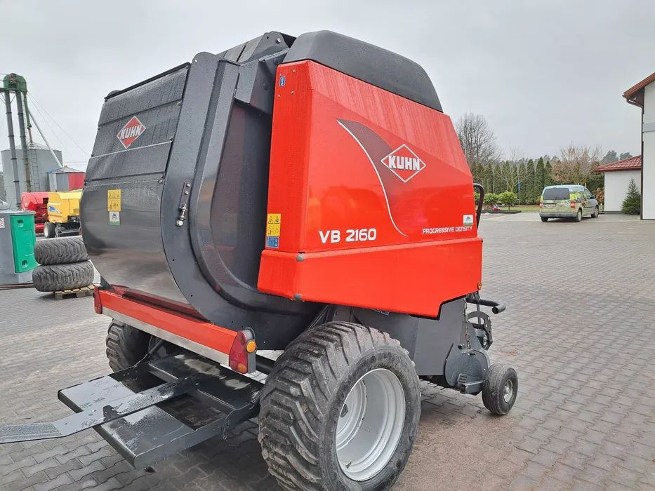 Kuhn VB 2160 - Prasa rolująca: zdjęcie 4 Kuhn VB 2160 - Prasa rolująca: zdjęcie 4