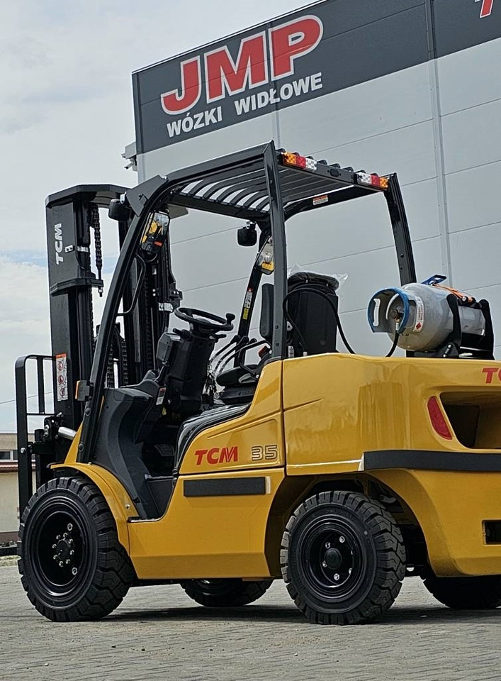 TCM FGE35-E2 BRAND NEW TR4300mm - Wózek widłowy gazowy: zdjęcie 2 TCM FGE35-E2 BRAND NEW TR4300mm - Wózek widłowy gazowy: zdjęcie 2