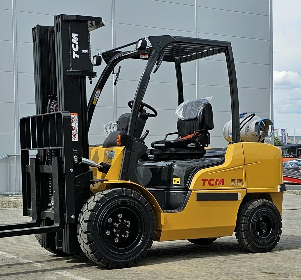 TCM FGE35-E2 BRAND NEW TR4300mm - Wózek widłowy gazowy: zdjęcie 5 TCM FGE35-E2 BRAND NEW TR4300mm - Wózek widłowy gazowy: zdjęcie 5