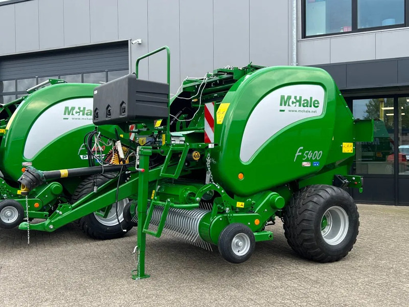 McHale F5400 - Prasa rolująca: zdjęcie 4 McHale F5400 - Prasa rolująca: zdjęcie 4