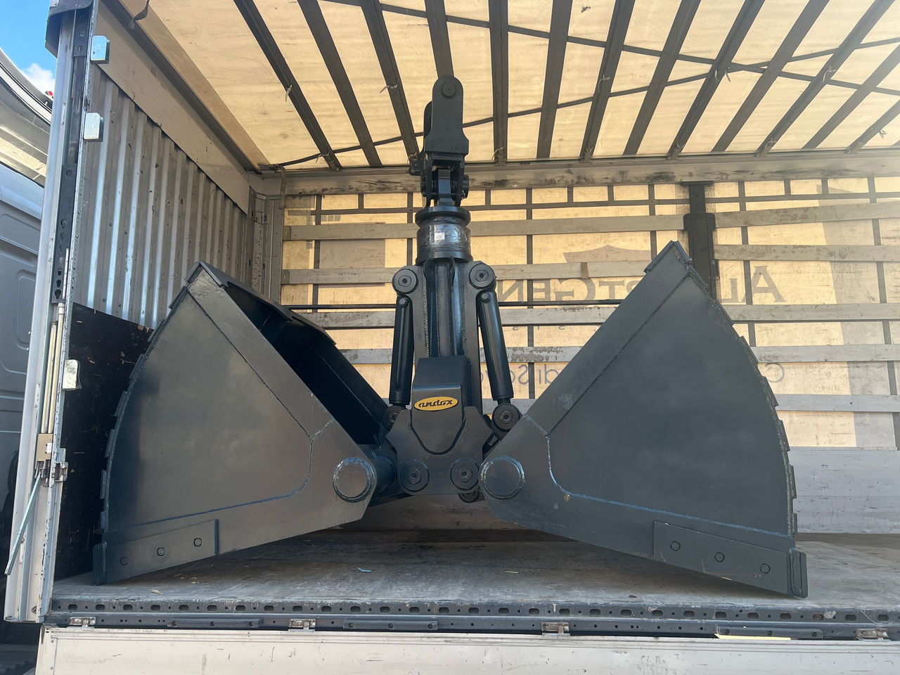 Andox Clamshell - Łyżka chwytakowa do Maszyn budowlanych: zdjęcie 1 Andox Clamshell - Łyżka chwytakowa do Maszyn budowlanych: zdjęcie 1