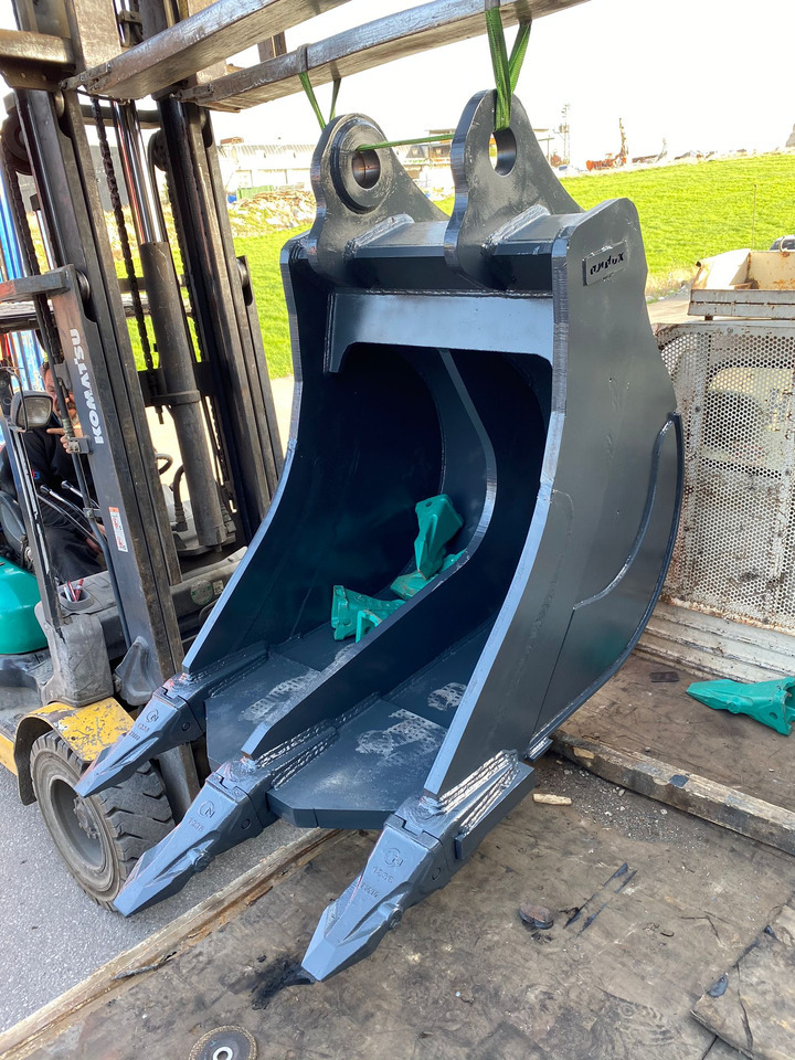 LIUGONG 950 Ripper bucket - Łyżka do koparki: zdjęcie 1 LIUGONG 950 Ripper bucket - Łyżka do koparki: zdjęcie 1