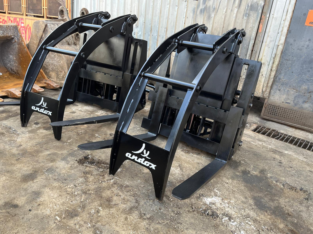 - Chwytak do wózka widłowego do Koparek: zdjęcie 4 - Chwytak do wózka widłowego do Koparek: zdjęcie 4