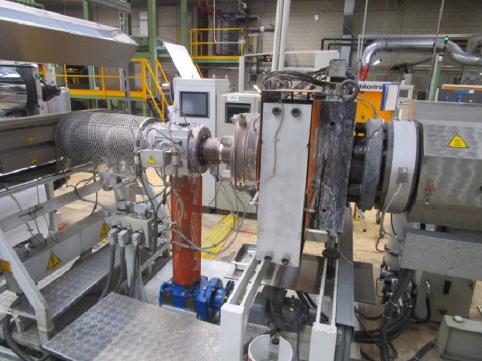 AMUT FLAT FILM EXTRUDER EA-160 FÜR PS/PP - Maszyna pakująca: zdjęcie 5 AMUT FLAT FILM EXTRUDER EA-160 FÜR PS/PP - Maszyna pakująca: zdjęcie 5