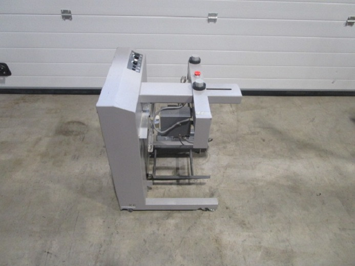 STAPELABSENKTISCH HORIZON ST-20 - Maszyna drukarska: zdjęcie 2 STAPELABSENKTISCH HORIZON ST-20 - Maszyna drukarska: zdjęcie 2