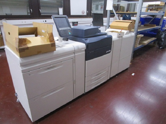 XEROX VERSANT 180 PRESS - Maszyna do druku cyfrowego: zdjęcie 2 XEROX VERSANT 180 PRESS - Maszyna do druku cyfrowego: zdjęcie 2