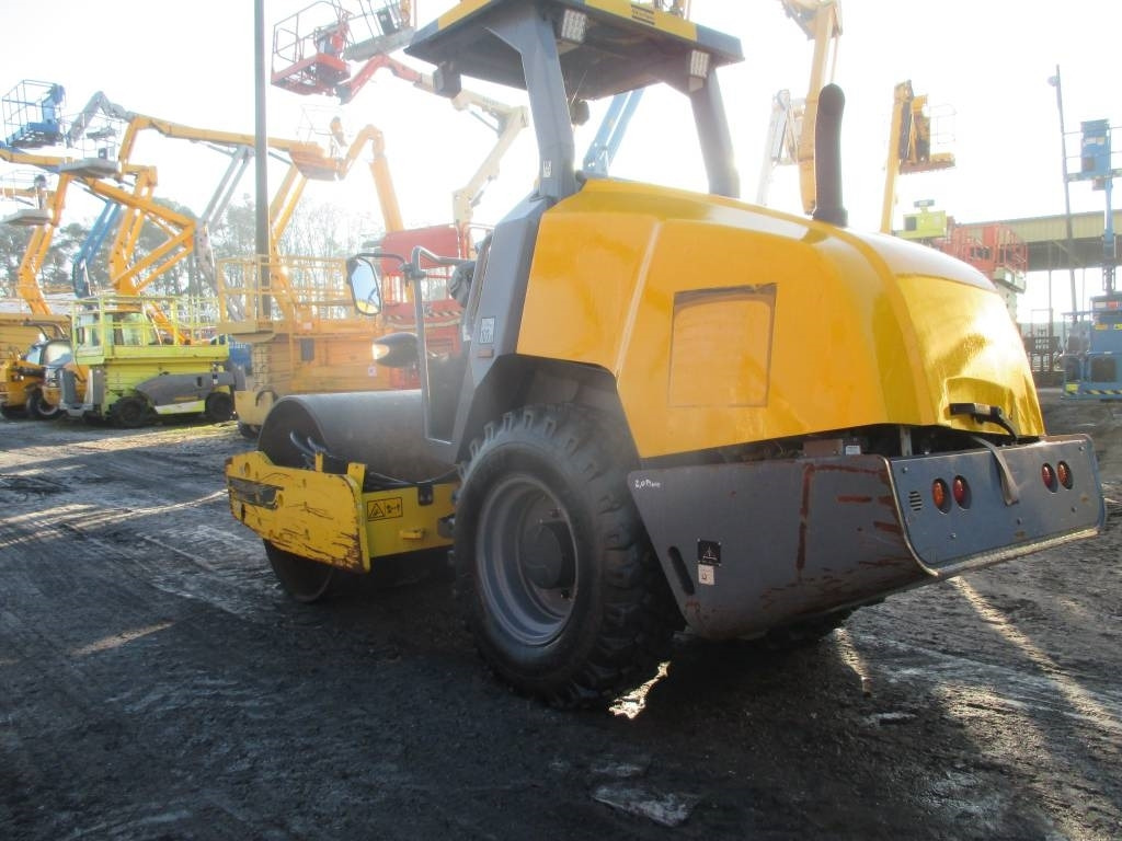 Dynapac CA 1300 - Kompaktor: zdjęcie 4 Dynapac CA 1300 - Kompaktor: zdjęcie 4