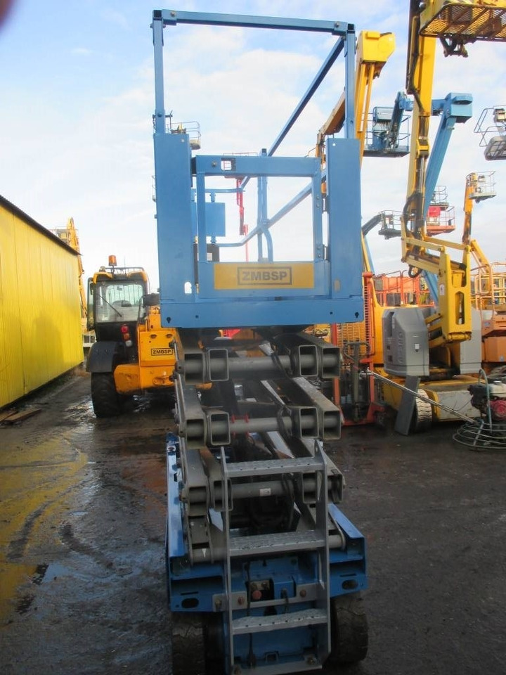 Genie GS 2632 - Podnośnik nożycowy: zdjęcie 3 Genie GS 2632 - Podnośnik nożycowy: zdjęcie 3