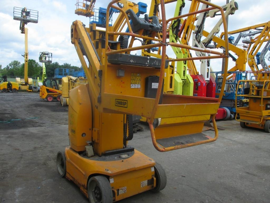 JLG Toucan 8 E - Podnośnik masztowy: zdjęcie 4 JLG Toucan 8 E - Podnośnik masztowy: zdjęcie 4