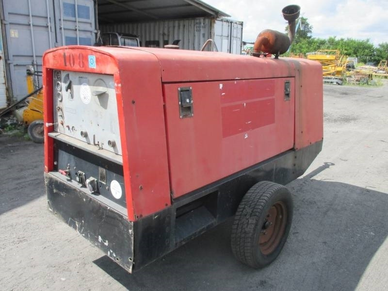 Lincoln E 500 S - Sprzęt do spawania: zdjęcie 3 Lincoln E 500 S - Sprzęt do spawania: zdjęcie 3