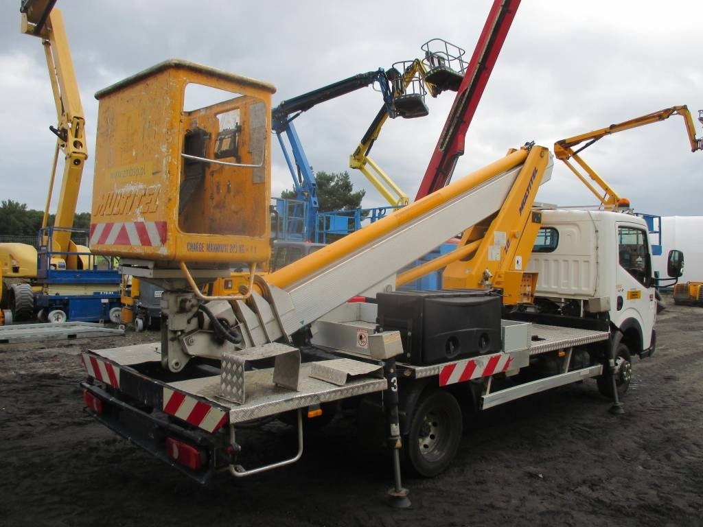 Multitel MT 202 - Podnośnik koszowy w samochody ciężarowe: zdjęcie 3 Multitel MT 202 - Podnośnik koszowy w samochody ciężarowe: zdjęcie 3