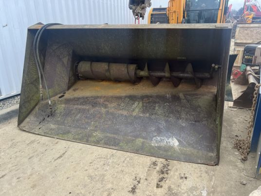 Manitou Godet distributeur - Łyżka do Urządzeń transportu wewnętrznego: zdjęcie 2 Manitou Godet distributeur - Łyżka do Urządzeń transportu wewnętrznego: zdjęcie 2