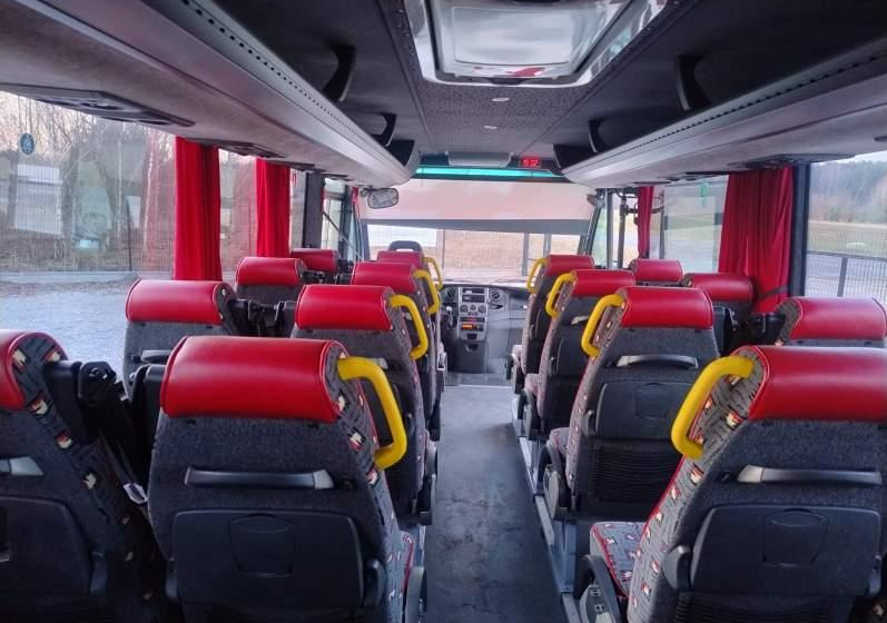 Turystyczny autobus Iveco Rapido / Daily 31 miejsc, stan idealny: zdjęcie 13