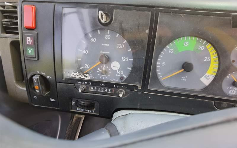 Podmiejski autobus Mercedes-Benz Vario 814D 38: zdjęcie 9 Podmiejski autobus Mercedes-Benz Vario 814D 38: zdjęcie 9