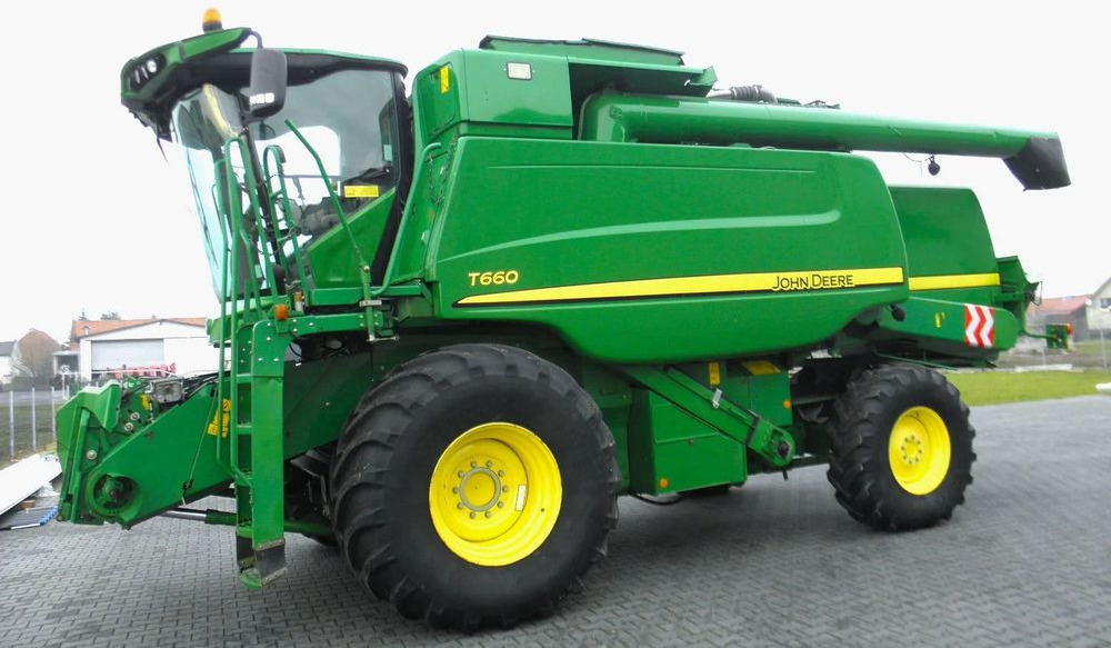 John Deere T 660 2012 Rok, heder 7,6m, Nowsza Wersja, Nie Malowany, Stan Bardzo Dobry - Kombajn zbożowy: zdjęcie 3 John Deere T 660 2012 Rok, heder 7,6m, Nowsza Wersja, Nie Malowany, Stan Bardzo Dobry - Kombajn zbożowy: zdjęcie 3