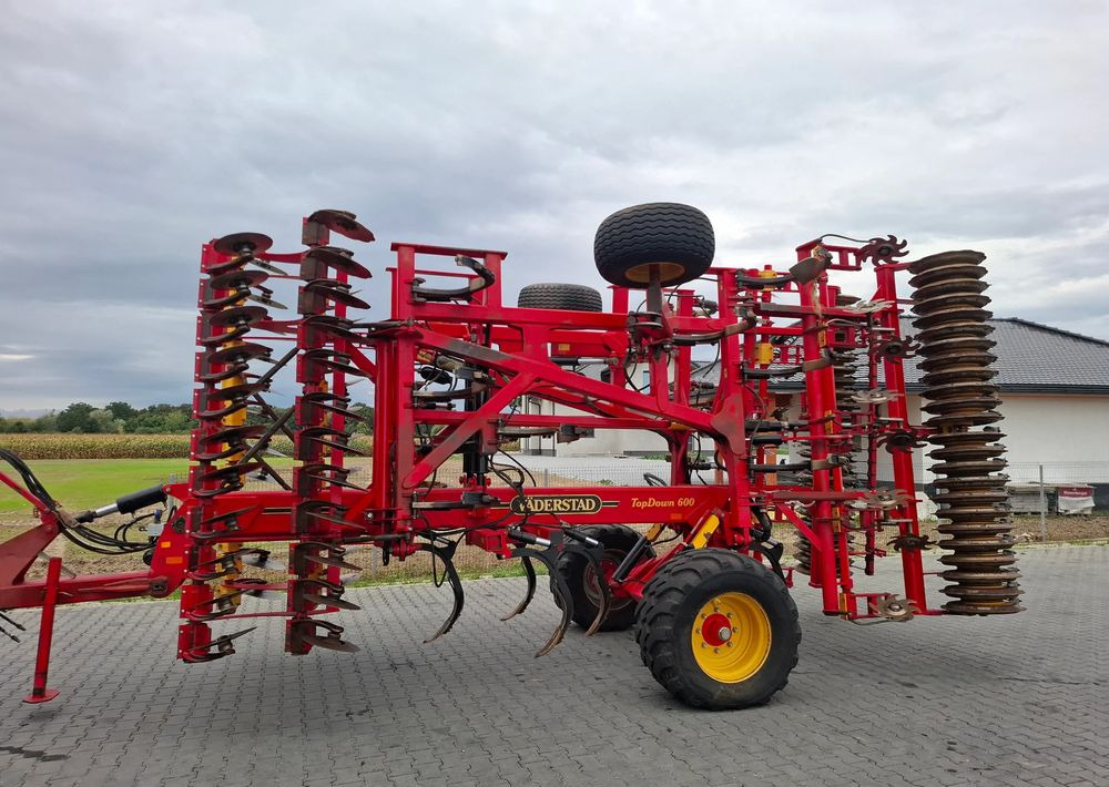 Väderstad TOPDOWN 600 2015 Rok, Nie Malowany , Stan Bardzo Dobry - Agregat uprawowy: zdjęcie 1 Väderstad TOPDOWN 600 2015 Rok, Nie Malowany , Stan Bardzo Dobry - Agregat uprawowy: zdjęcie 1