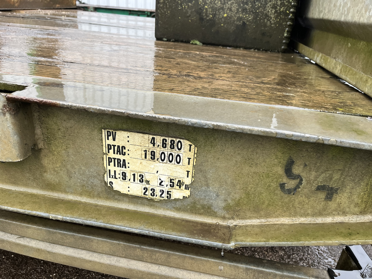 ECIM - Przyczepa do transportu maszyn: zdjęcie 3 ECIM - Przyczepa do transportu maszyn: zdjęcie 3