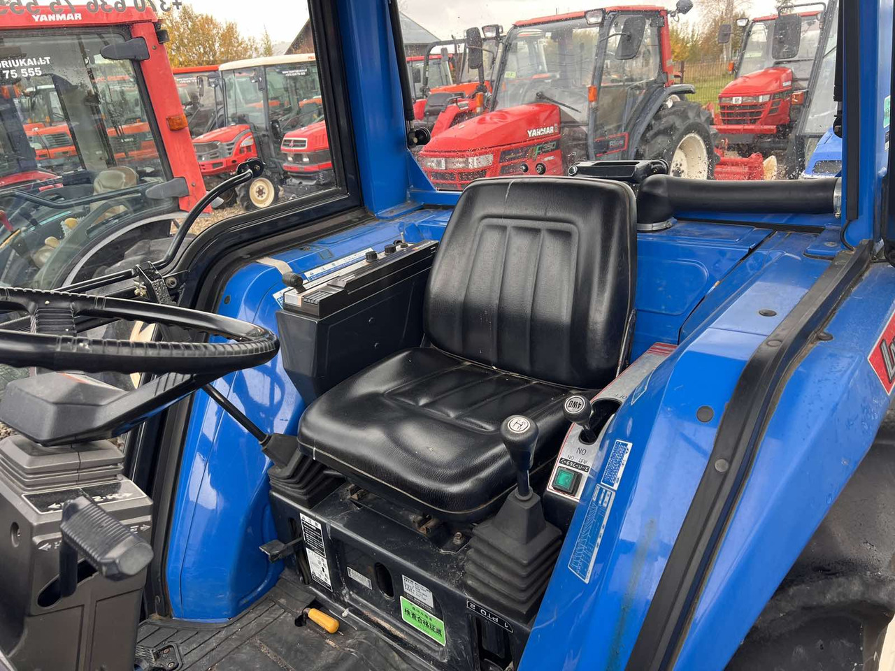 ISEKI TA287 - Mini traktor: zdjęcie 4 ISEKI TA287 - Mini traktor: zdjęcie 4